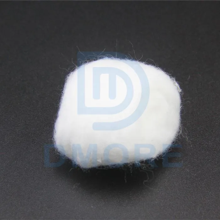 Upijajuća pamučna kuglica